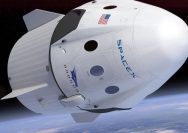 SpaceX dikabarkan bakal invest Rp32 triliun ke xAI, menandai langkah strategis Elon Musk integrasikan teknologi AI ke berbagai lini bisnisnya. | Foto: bbc.com