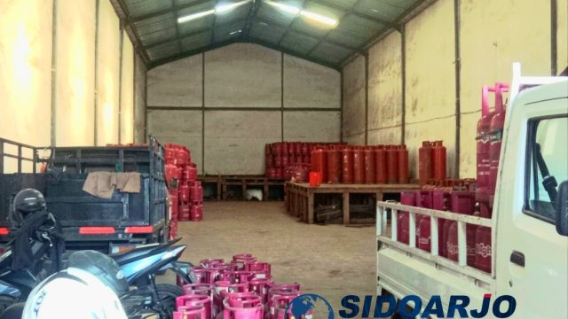 Aktivitas Bongkar Muat LPG di Margomulyo Jadi Sorotan, Izin dan Sumber Gas Dipertanyakan