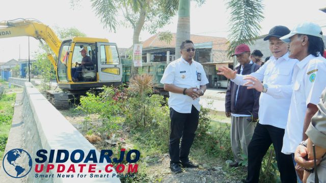 Jelang Musim Hujan, Pemkab Sidoarjo Kebut Normalisasi Sungai di Tanggulangin-Candi