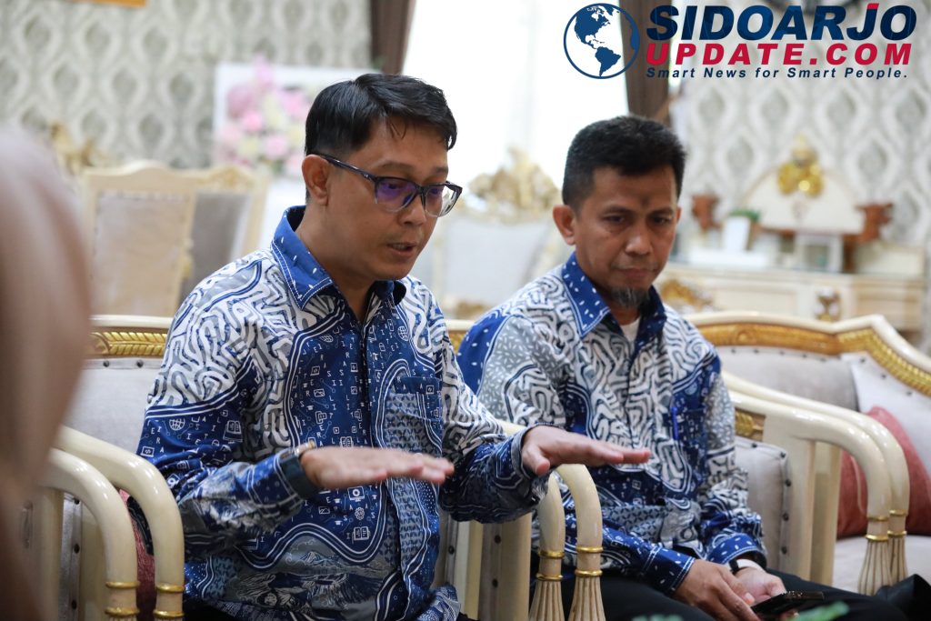 Audiensi Pustaka Media Guru dengan Wakil Bupati Sidoarjo Mimik Idayana membahas literasi digital siswa